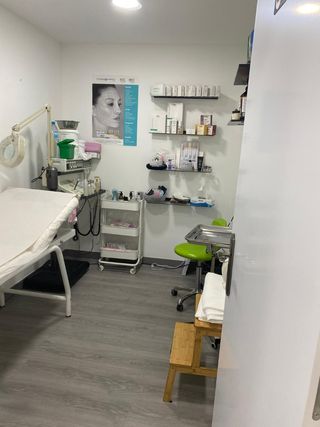 Traspaso de salón de peluquería y Estética 
