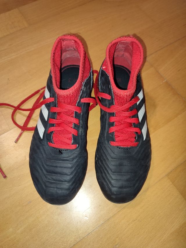 Botas de fútbol Adidas núm 33