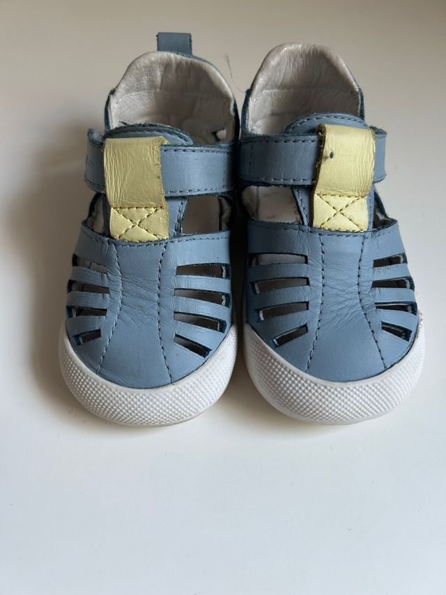 Zapatillas bebe blanditos