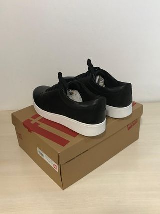 Zapatillas nuevas marca fitflop