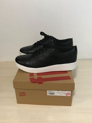 Zapatillas nuevas marca fitflop