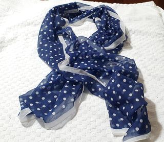 Sciarpina pois
