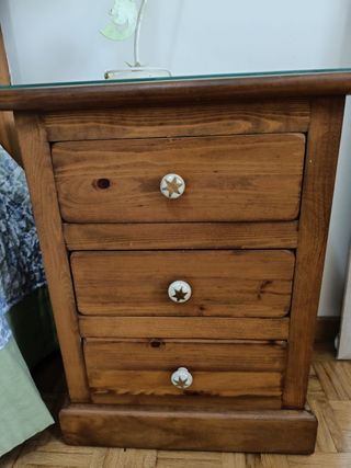 JUEGO DE HABITACIÓN COMPLETO DE MADERA MACIZA