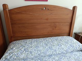 JUEGO DE HABITACIÓN COMPLETO DE MADERA MACIZA