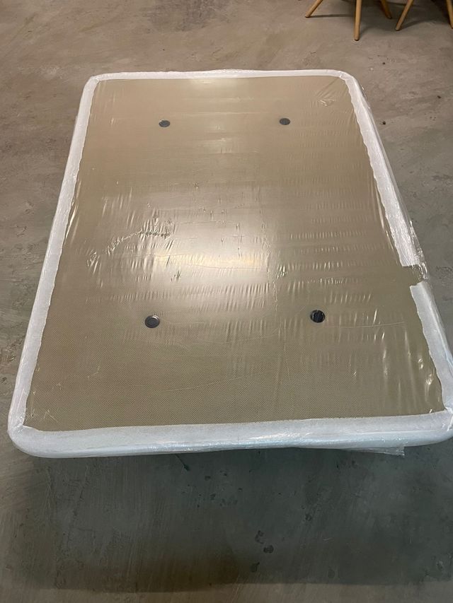 Colchones bases tapizadas de hoteles