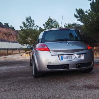 Renault Megane sport trophy 225