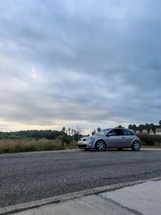 Renault Megane sport trophy 225