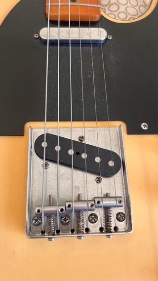 Fender Squier classic vibe’s 40s anniversary