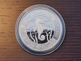 2018 SEAHORSE 1 Oz plata