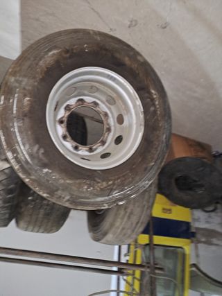 Ruedas con llanta 315 80R22,5