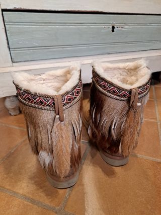 Botas Mou