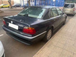 BMW Serie 7 2001 (V8)