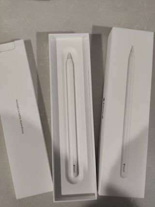 Apple pencil 2nd generation 
+ 2 cables y funda