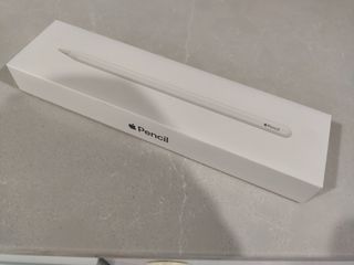 Apple pencil 2nd generation 
+ 2 cables y funda
