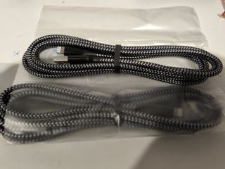 Apple pencil 2nd generation 
+ 2 cables y funda
