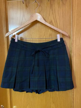 Falda Hollister nueva