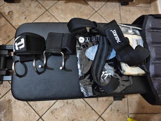 fascia protettiva e varie ganci e vari strap