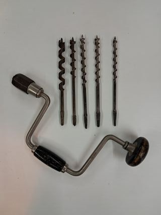 BERBIQUI negro Antiguo y 5 brocas