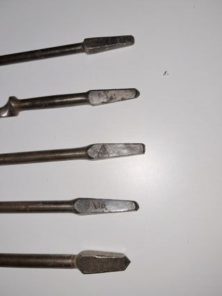 BERBIQUI negro Antiguo y 5 brocas