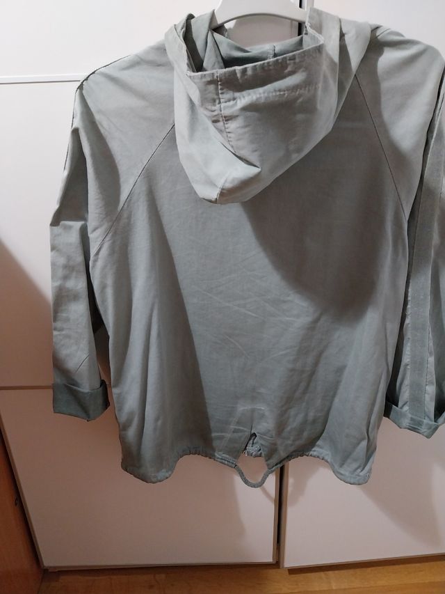 Cazadora fina entretiempo