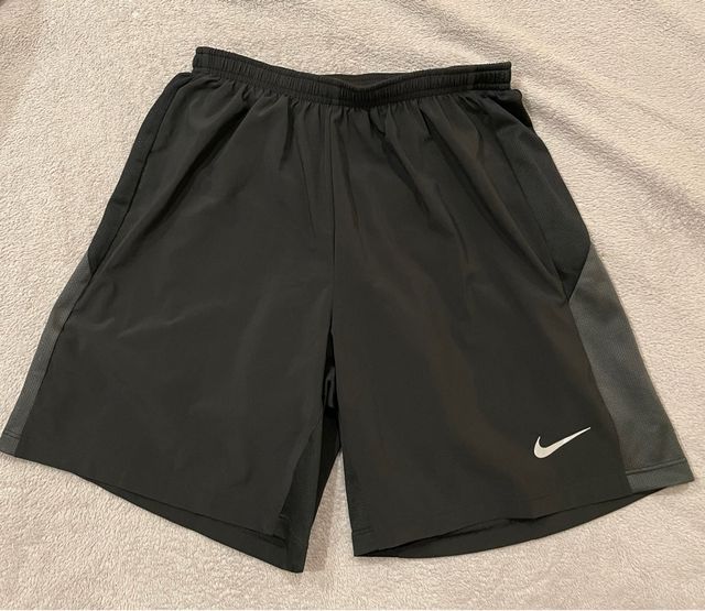 Pantaloni Nike in mesh
