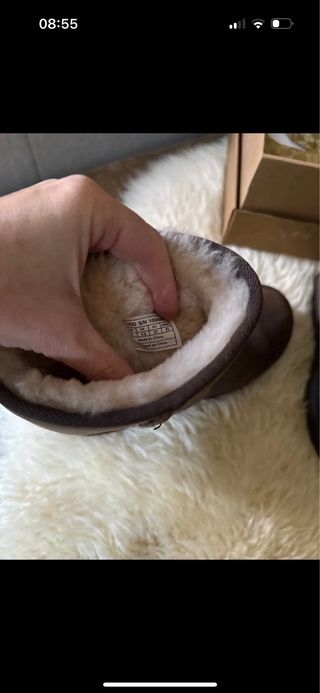 Ugg marrone