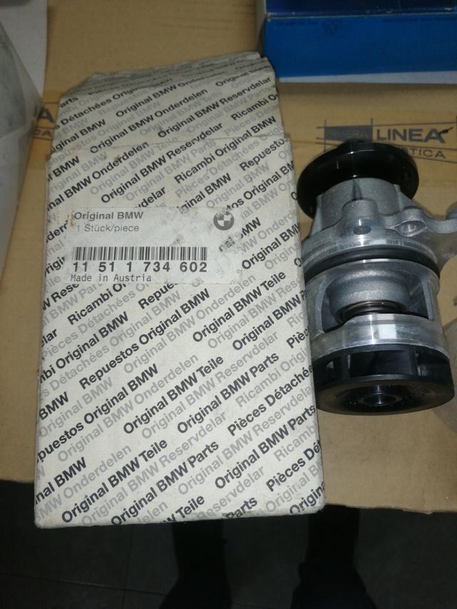 Bomba agua BMW