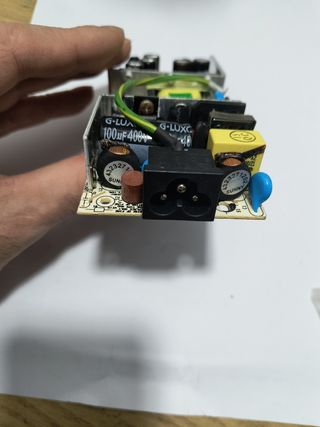 Fuente para proyectos de electrónica
