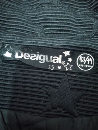 Abrigo niña desigual