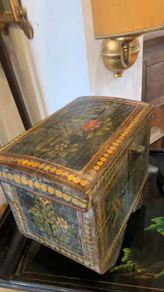 Scrigno orientale dell’800