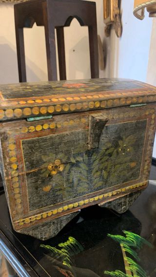 Scrigno orientale dell’800