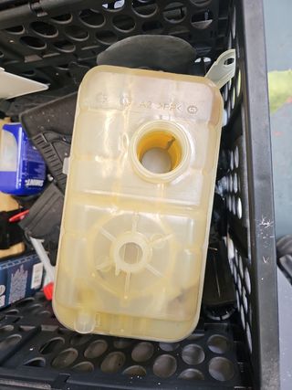 Vaso de expansión peugeot 407