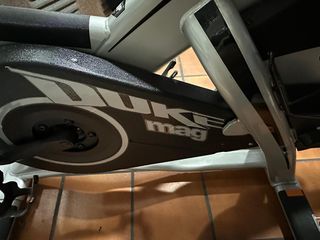 Bicicleta estática BH fines Duke mag