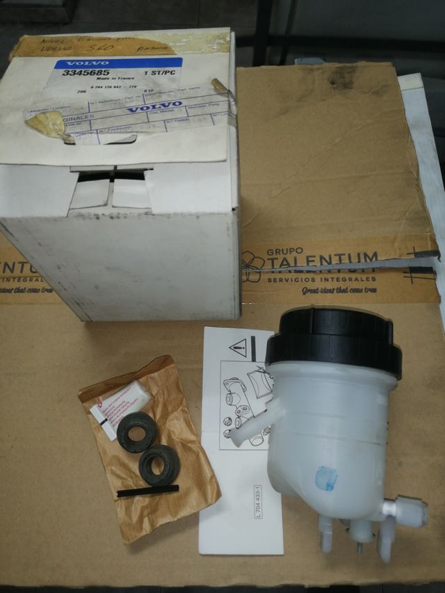 Deposito líquido frenos Volvo S60