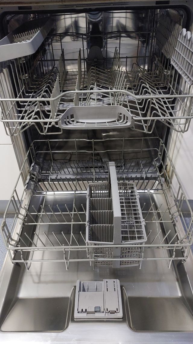 Bandeja superior y cesto Lavavajillas Balay 3VF301