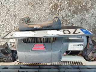 Land Rover Defender 2008