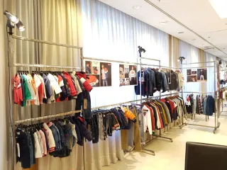 Expositor perchero ropa