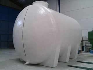 ALJIBE HORIZONTAL CON PATAS(SOPORTES)