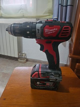 Taladro milwaukee m18