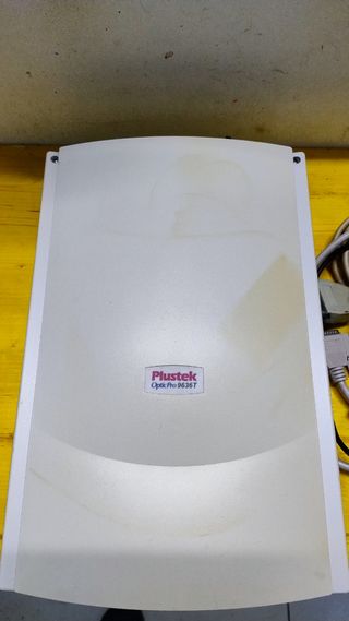 Scanner Plustek con visualizzatore di diapositive