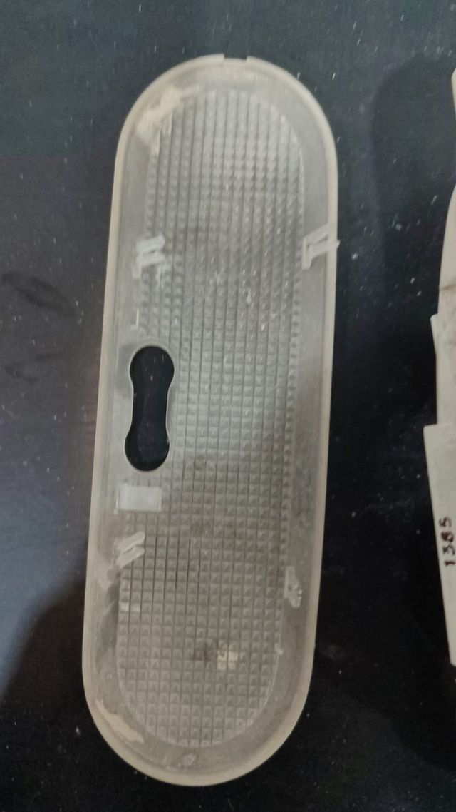 LUZ INTERIOR RENAULT KANGOO