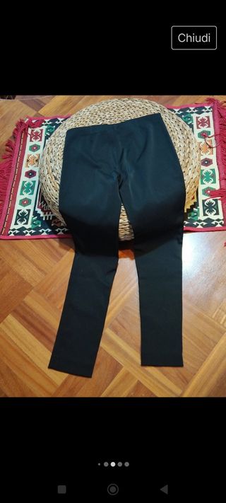 Pantalone donna nero. Zara . S