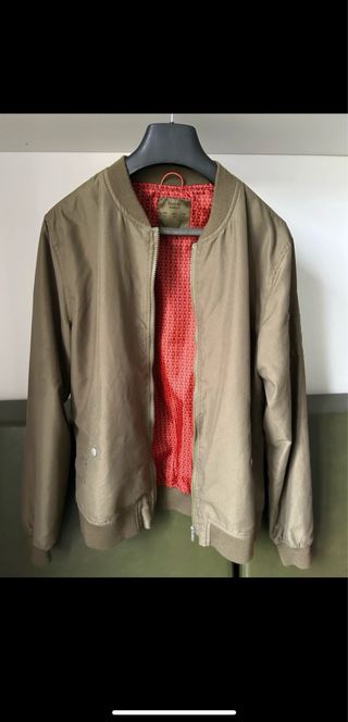 Bomber bershka