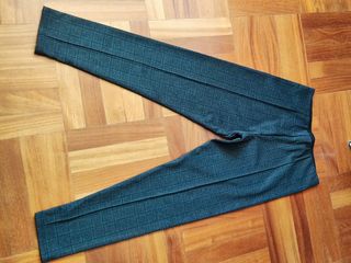 Pantalone donna blu. Marca Zara. Taglia L