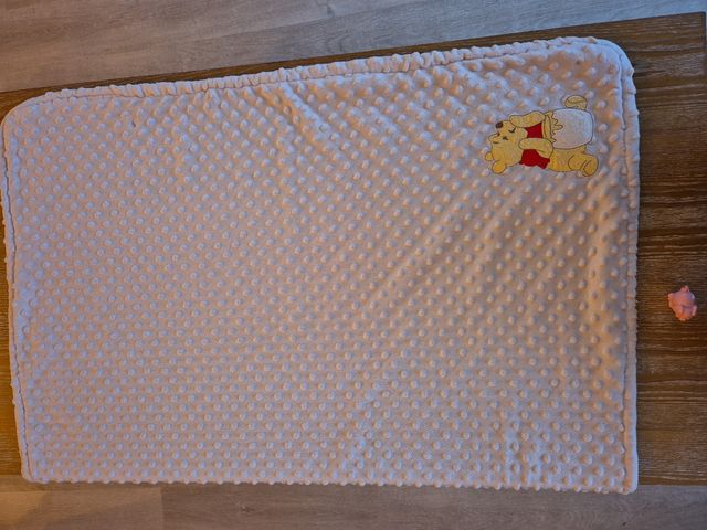 Manta Winnie the Poh cuna