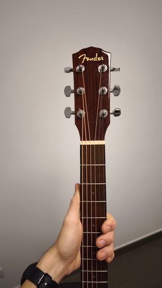 Guitarra electroacústica Fender