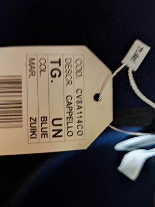 Cappello donna blu con strass. Zuiki