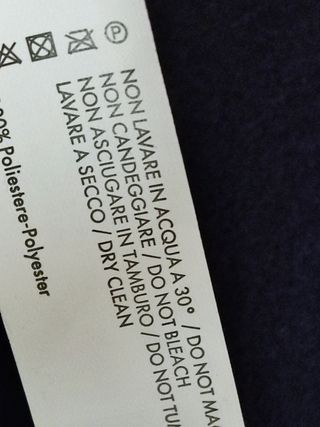 Cappello donna blu con strass. Zuiki