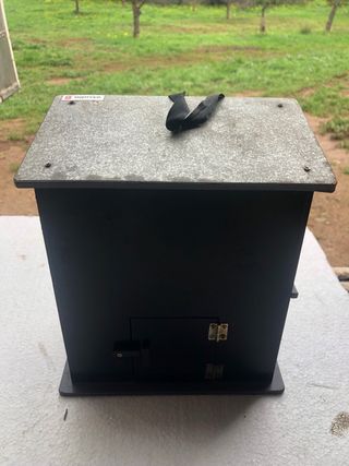 Casa de Pajaro de Madera