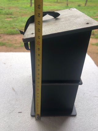 Casa de Pajaro de Madera